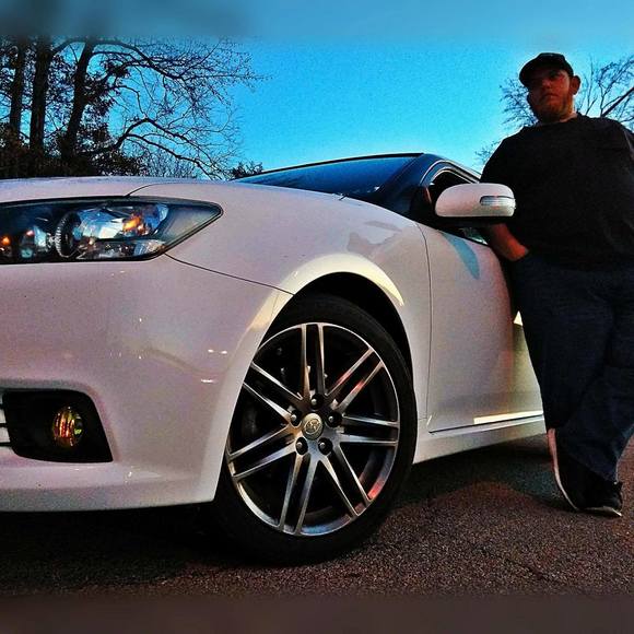 Meet your Posher, David - Picture 1 of 1